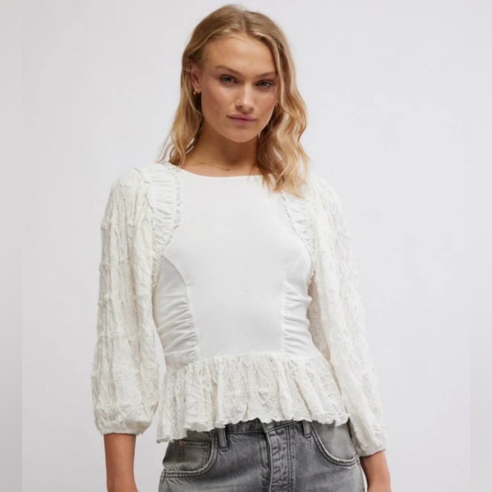 NWT Free People Olivia Cream Textured Balloon Sleeve Long Sleeve Cropped Top